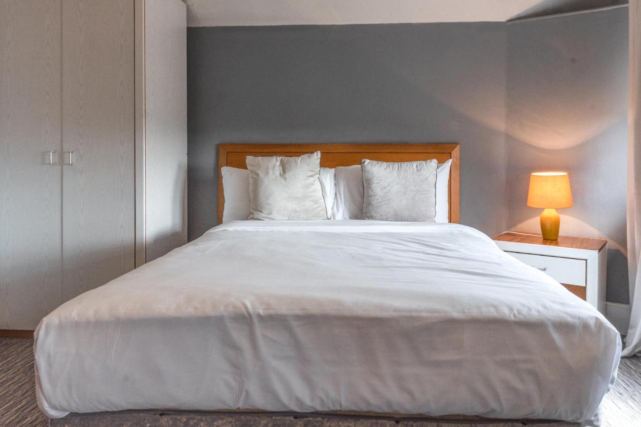 Hotel Plough